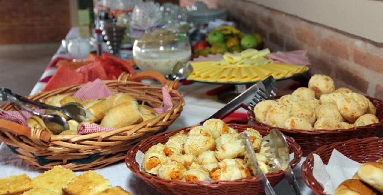 Pousada Faruk Olímpia Εξωτερικό φωτογραφία